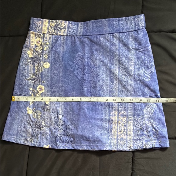 Blue / Purple Athletic Skorts with Floral Detail Pattern; Golf, Pickleball; NWOT - Picture 8 of 10